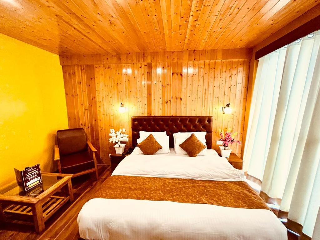 Vista Resort - Managed By The Four Season, Close To Manali Mall Road Exterior photo